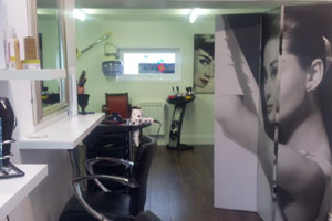 clipjoint hair salon